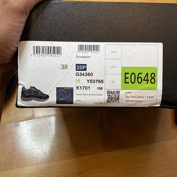 Brand new: Black suede Chanel tennis shoes. Size 38in womens (7). - Picture 5 of 5